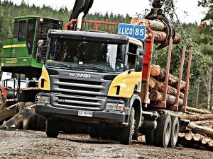 2004 Scania P380 6x4 Timber Truck